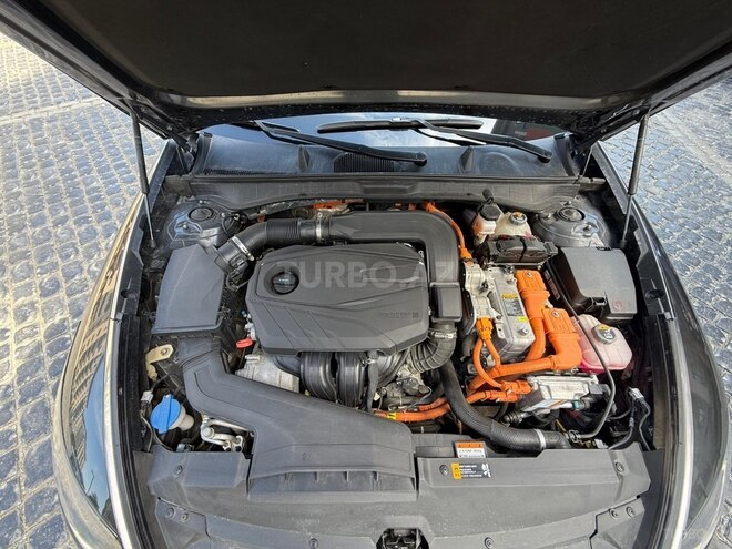 Hyundai Sonata-8