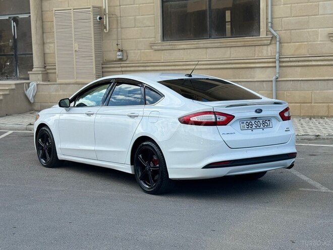 Ford Fusion (North America)-8