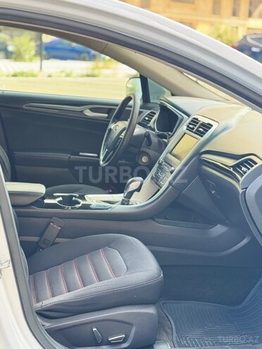 Ford Fusion (North America)-10