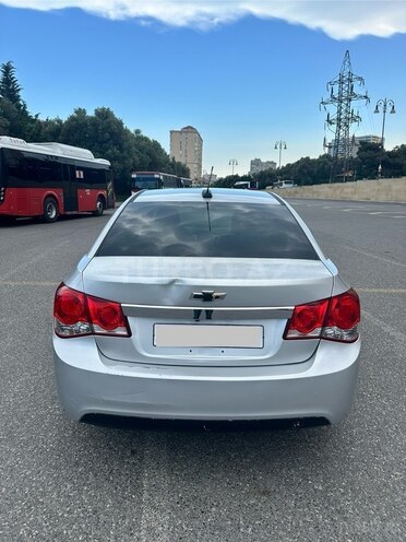 Chevrolet Cruze-3