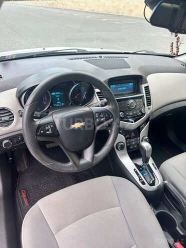 Chevrolet Cruze-5