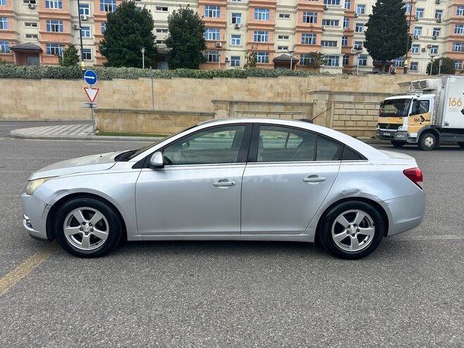 Chevrolet Cruze-2