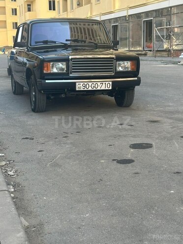 LADA (VAZ) 2107-2