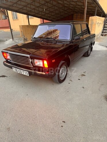 LADA (VAZ) 2107-4