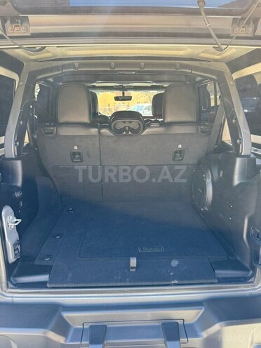 Jeep Wrangler-5
