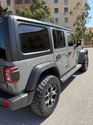 Jeep Wrangler-8