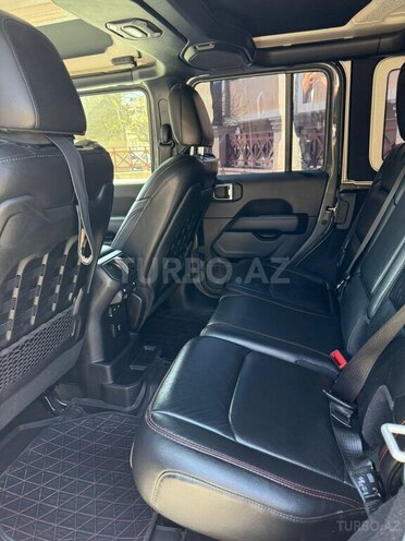 Jeep Wrangler-6