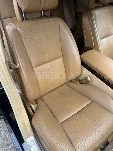 Mercedes S 550-13