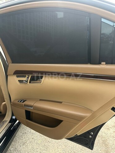 Mercedes S 550-14