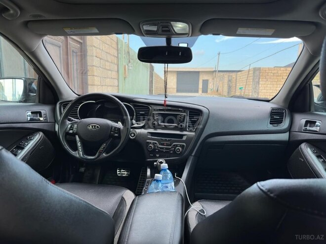 Kia Optima-5
