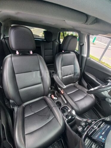 Chevrolet Trax-6