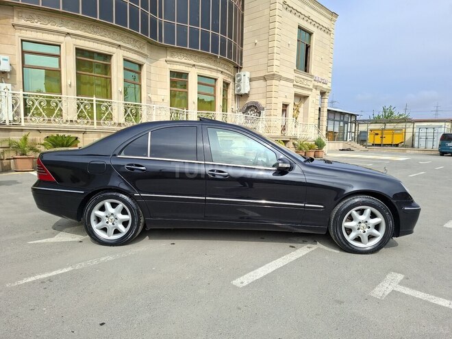 Mercedes C 240-4
