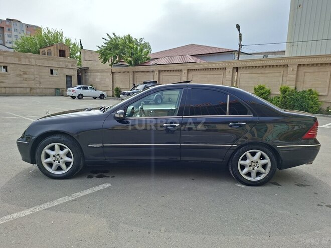 Mercedes C 240-8