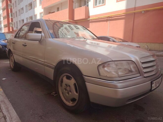 Mercedes C 180-3