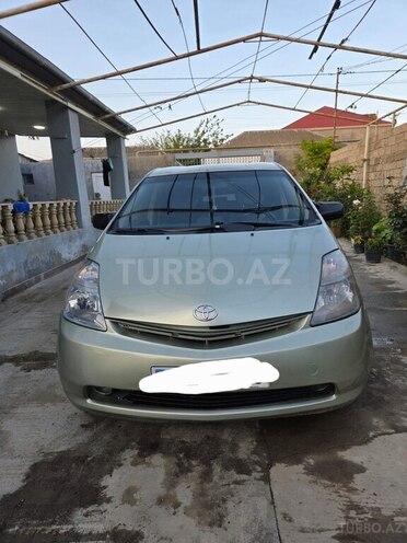 Toyota Prius-1
