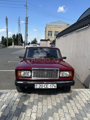 LADA (VAZ) 2107-1