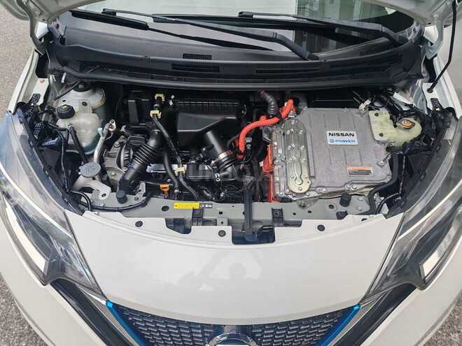 Nissan Note-21
