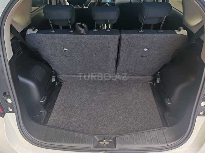 Nissan Note-16