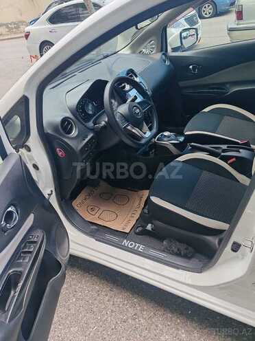 Nissan Note-8