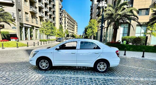 Chevrolet Cobalt-8