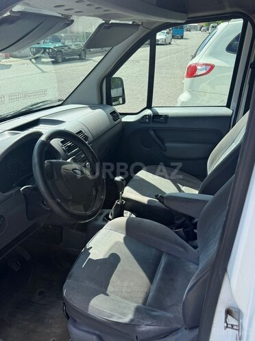 Ford Transit Connect-7