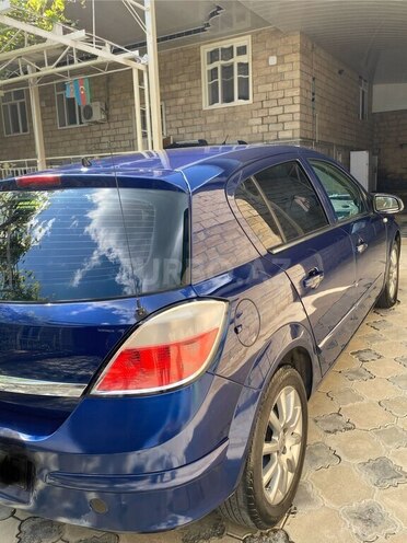 Opel Astra-2