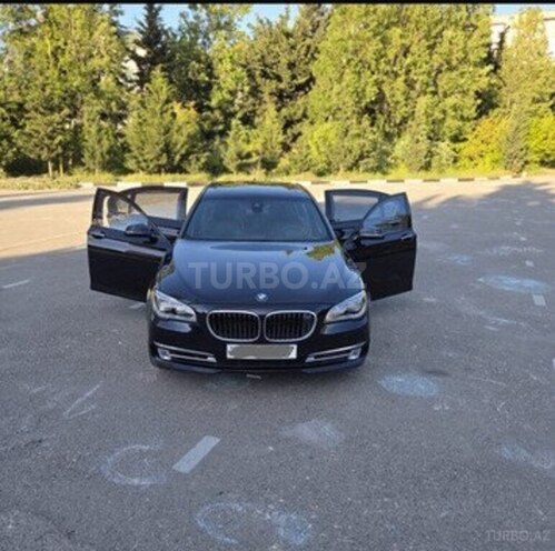 BMW 750-1