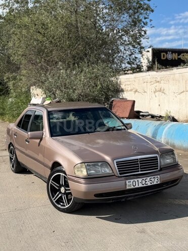 Mercedes C 180-3