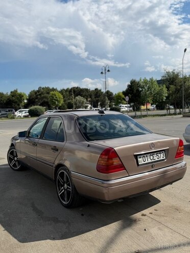 Mercedes C 180-10