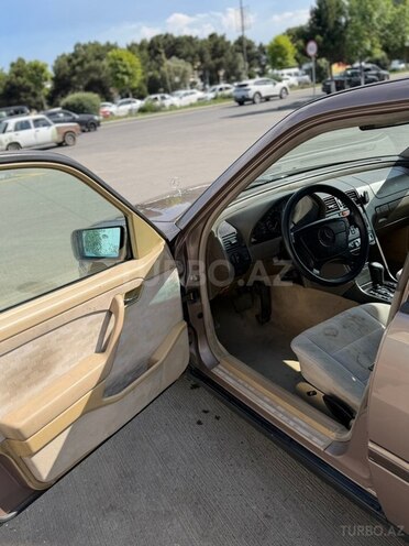 Mercedes C 180-12