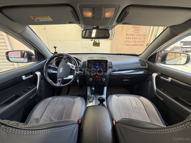 Kia Sorento-3