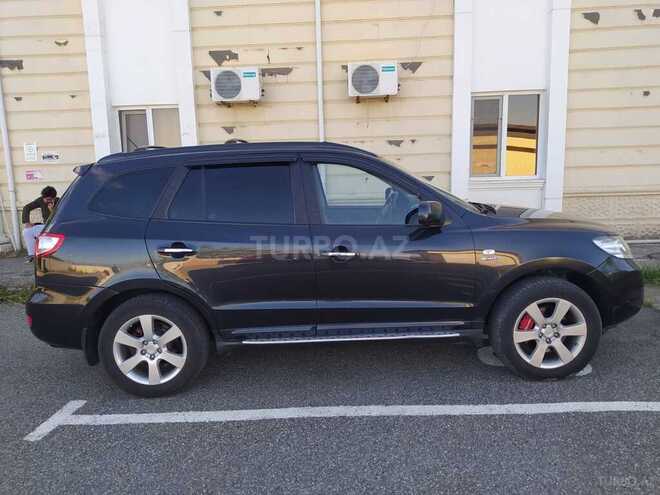Hyundai Santa Fe-5