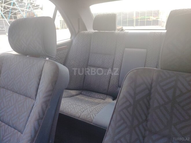 Mercedes C 180-10