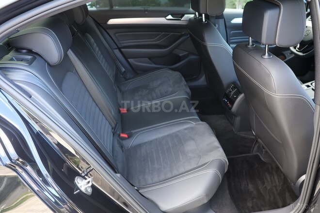 Volkswagen Passat-17