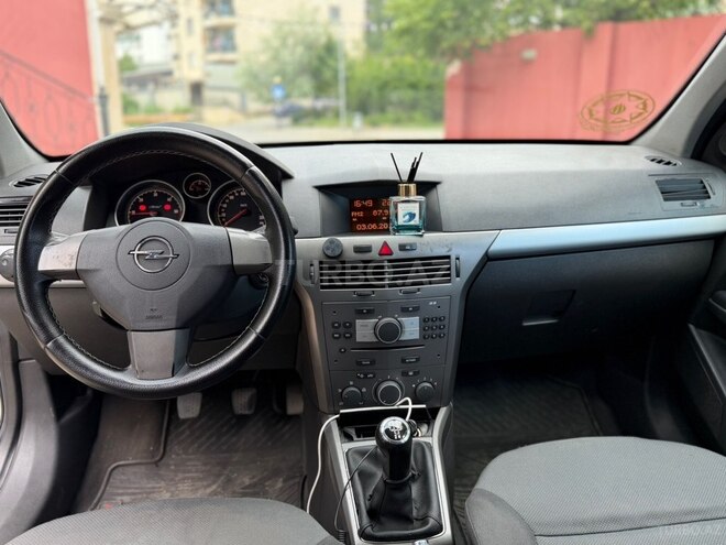 Opel Astra-8
