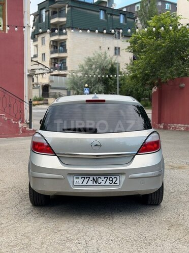 Opel Astra-2
