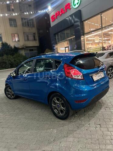 Ford Fiesta-4