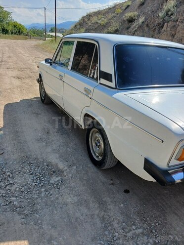 LADA (VAZ) 2106-4