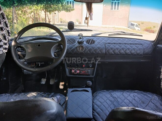 LADA (VAZ) 2106-7