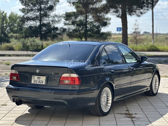 BMW 525-4