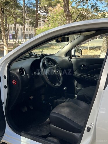 Nissan Latio-10