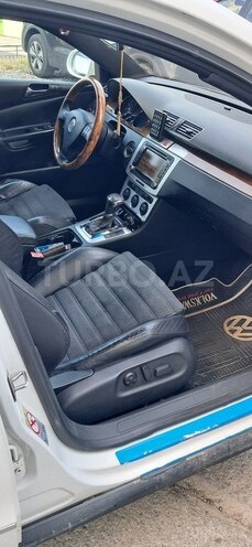 Volkswagen Passat-10