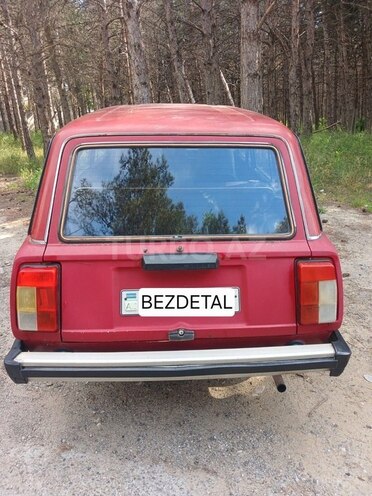 LADA (VAZ) 2104-2