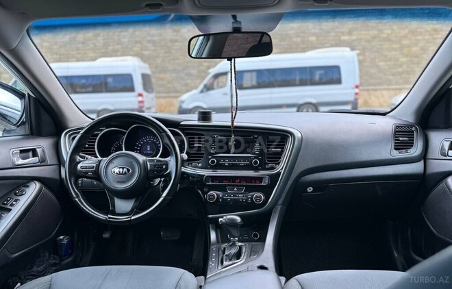 Kia Optima-11