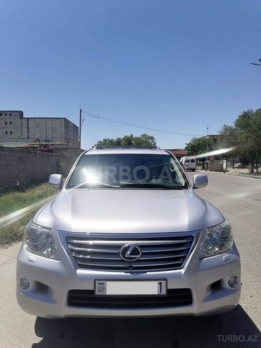 Lexus LX 570-1