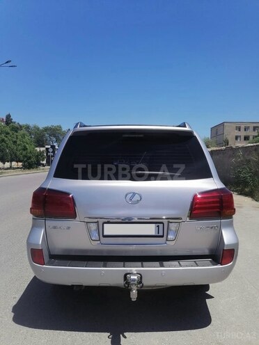 Lexus LX 570-2