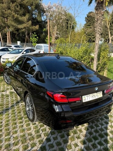BMW 530-9