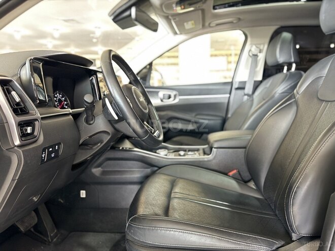 Kia Sorento-13