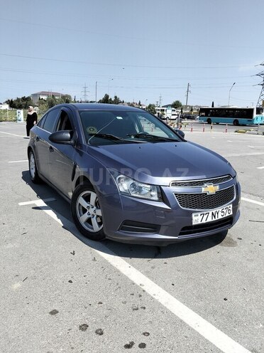 Chevrolet Cruze-1