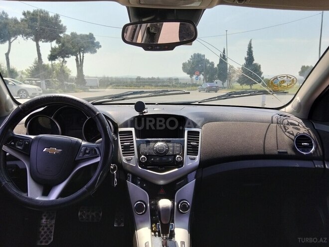 Chevrolet Cruze-7